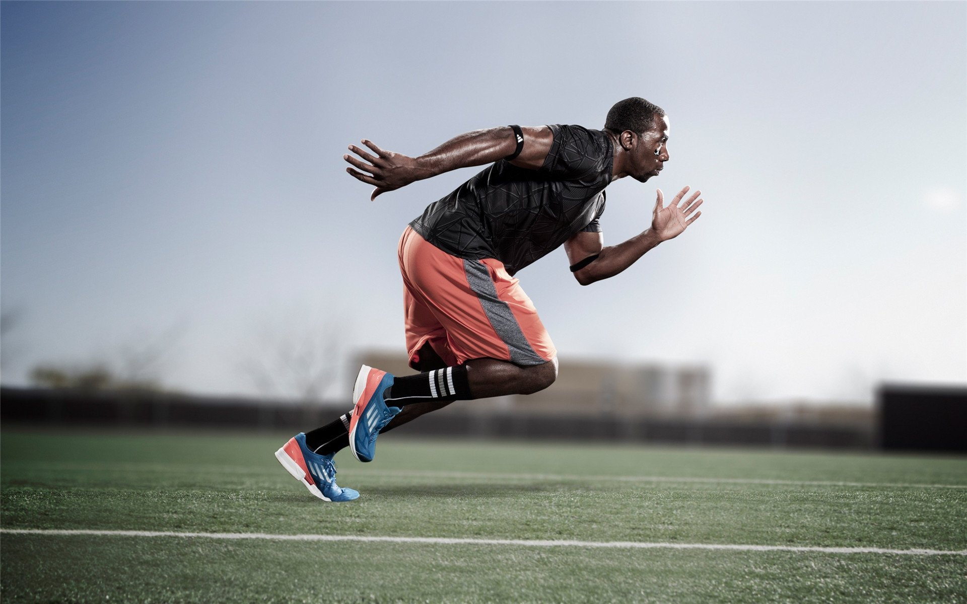 法甲决赛激情夜！哈兰德里突外投，丹佛掘金爆冷罗马